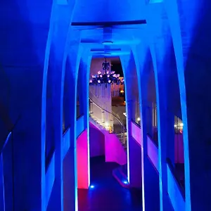 https://w-retreat-spa-bali.ubudhotelsnow.com