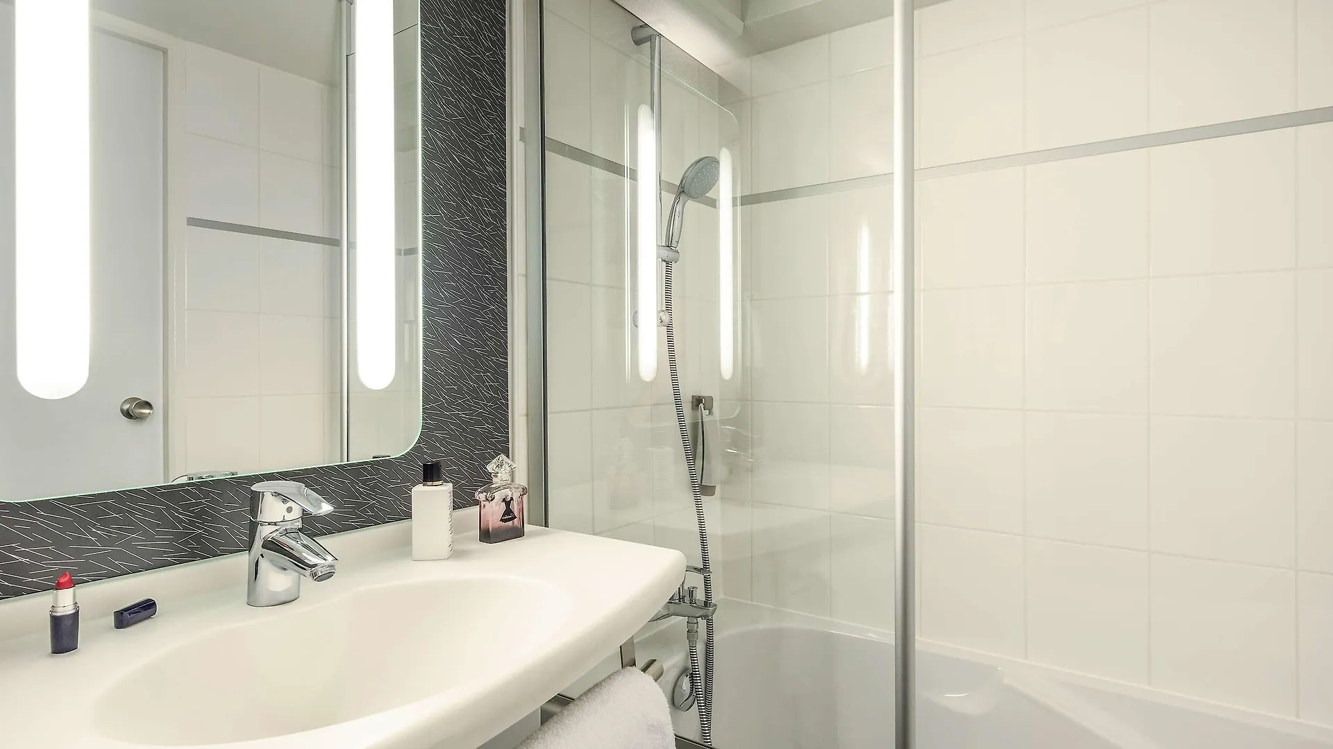Ibis Paris Bastille Faubourg St Antoine Hotel